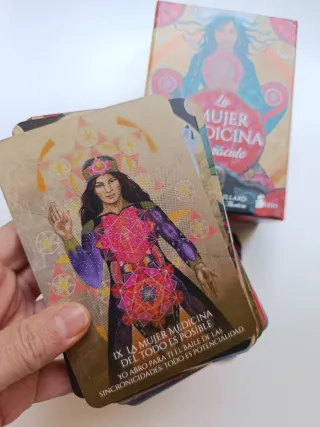 Lote oráculo Mujer medicina y libro ser mujer