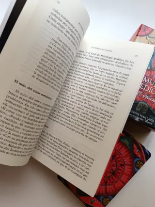 Lote oráculo Mujer medicina y libro ser mujer