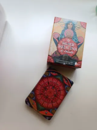 Lote oráculo Mujer medicina y libro ser mujer