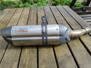 Honda CB500X Adventure Negra y Amarilla