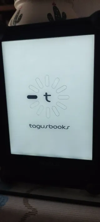 Libro electrónico Tagus Iris Negro