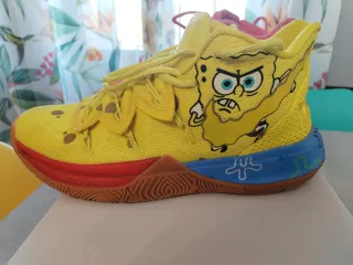 Zapatillas Nike Kyrie Irving Bob Esponja