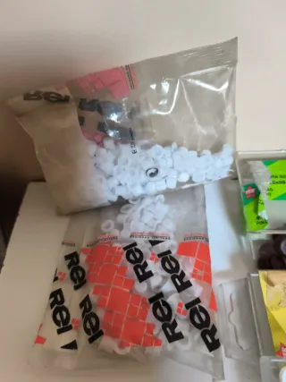 Lote tapones tornillos y accesorios montaje