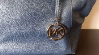 Bolso Michael Kors Piel Azul y Dorado