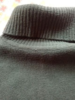 Jersey cuello alto verde