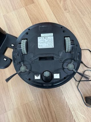 Robot aspirador Léfant negro