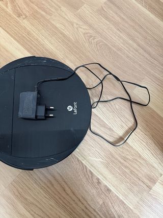 Robot aspirador Léfant negro