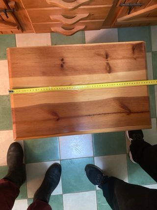 Mesita de noche rústica de madera