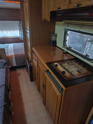 Caravana Moncayo Viena 555  con Avance