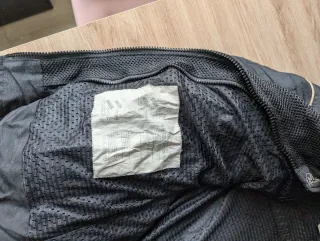 Chaqueta de moto negra