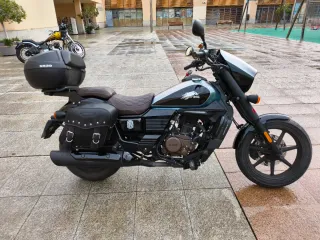 Moto 126 Custom Cruiser