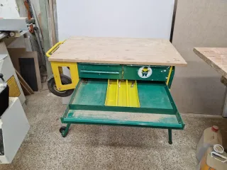 Banco de trabajo MACC plegable