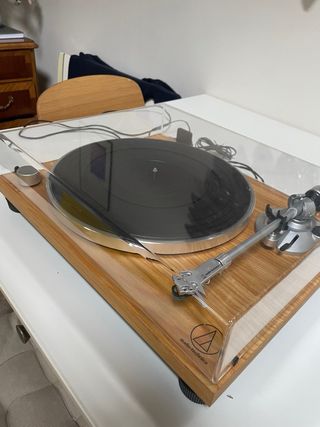 Tocadiscos Audio-Technica Tracción Correa
