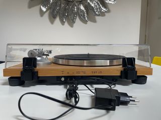 Tocadiscos Audio-Technica Tracción Correa