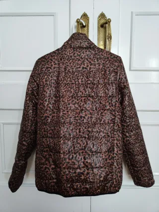 Chaqueta animal print marrón