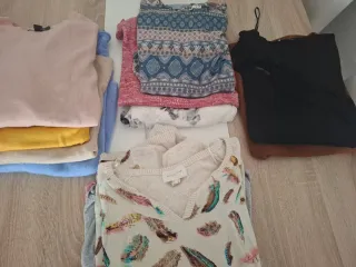 Maglie taglia XL. 12 unità