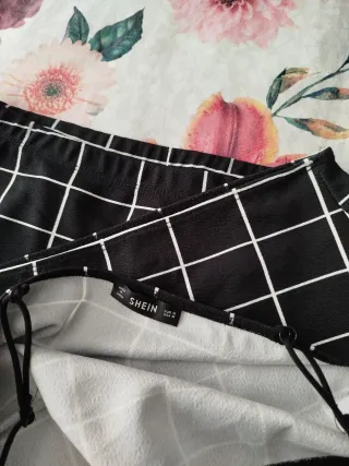 Conjunto top y falda cuadros