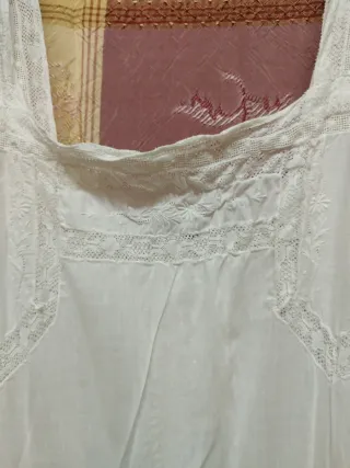 Camisón victoriano antiguo blanco