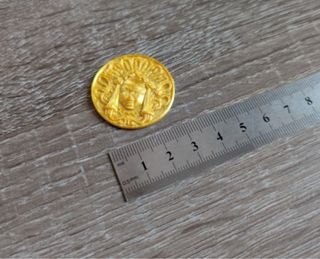 Moneda Colección Oro Resident Evil