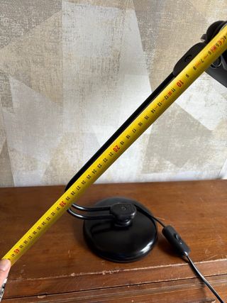 Lampada da tavolo vintage nera