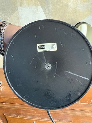 Lampada da tavolo vintage nera