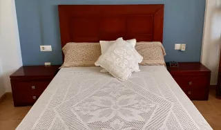 Muebles de habitación madera oscura