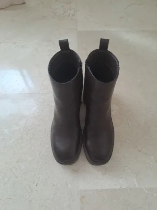 Botines tacón marrones talla 39