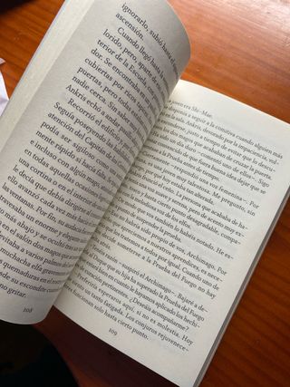 Crónicas de la Torre IV. Fenris, el elfo (Croni...