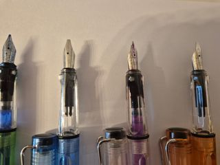 7 penne stilografiche colorate