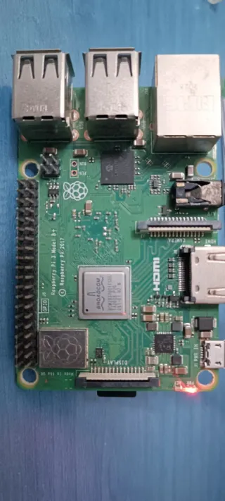 Raspberry Pi 3 Model B+