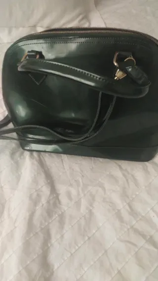 Bolso verde brillante