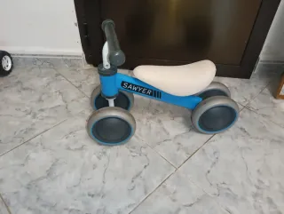 Bicicleta infantil 12-24 meses