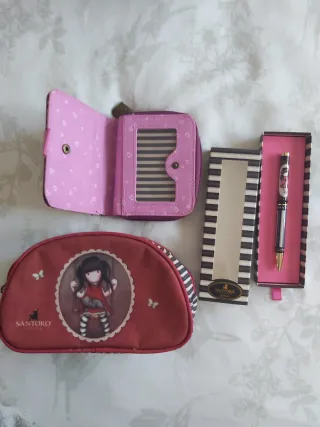 Santoro. Neceser, cartera y bolígrafo.