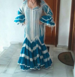 Traje de Gitana Azul y Blanco