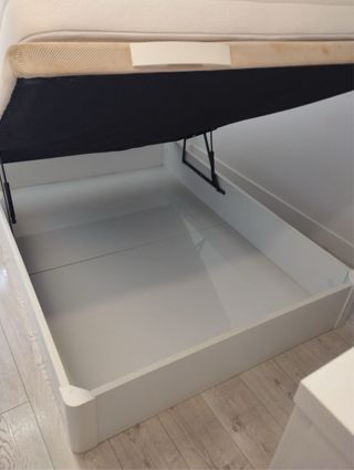 Canapé madera blanco 1.50 + colchón