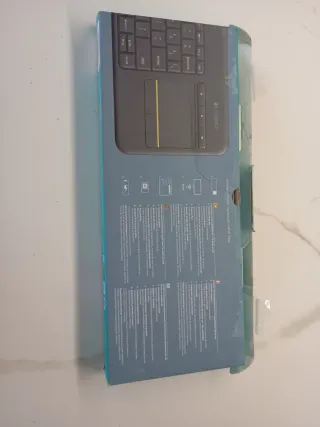 Teclado Logitech K400 Plus Negro/Gris