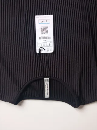 Vestido negro Stradivarius sin usar