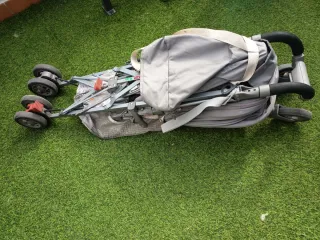 Silla de paseo McLaren Quart gris