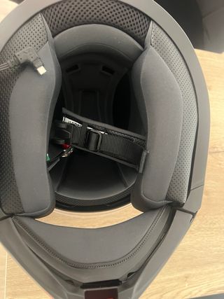 Casco AGV StreetModular Negro/Rojo