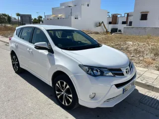 Interior Coche Toyota RAV4