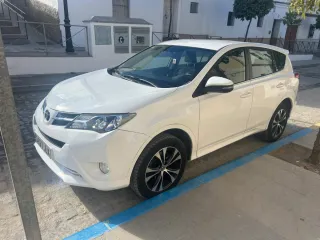 Interior Coche Toyota RAV4