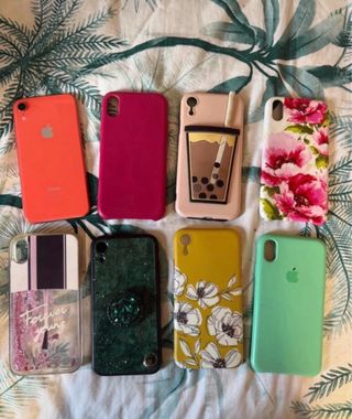iPhone XR 256GB Rosa + Fundas