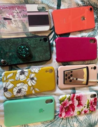 iPhone XR 256GB Rosa + Fundas