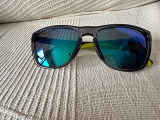 Gafas de sol Carrera negras y amarillas