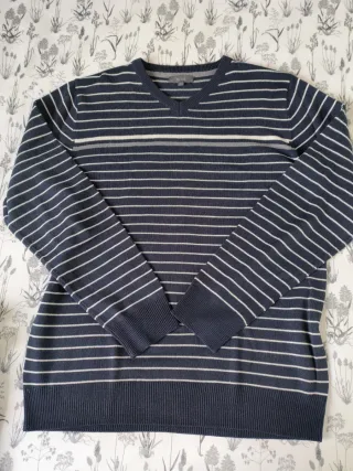 Lote de ropa de chico: polos, jersey y camiseta