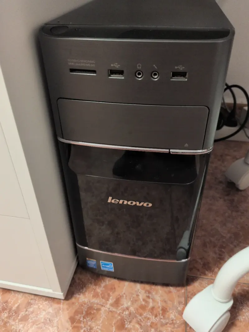 Torre PC Lenovo H530 Gaming afbeelding 3
