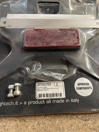 Portamatrículas LighTech para motos