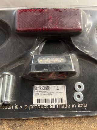 Portamatrículas LighTech para motos