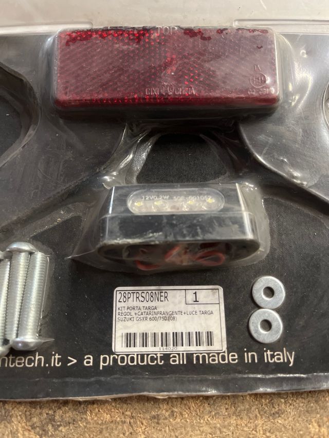 Portamatrículas LighTech para motos