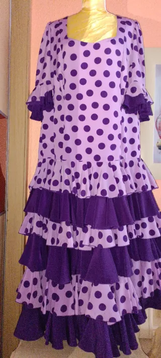 Vestido Flamenco/Feria Lunares Morado Talla 50/52